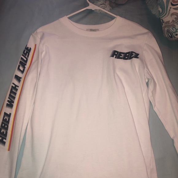long sleeve white shirt - Picture 1 of 2